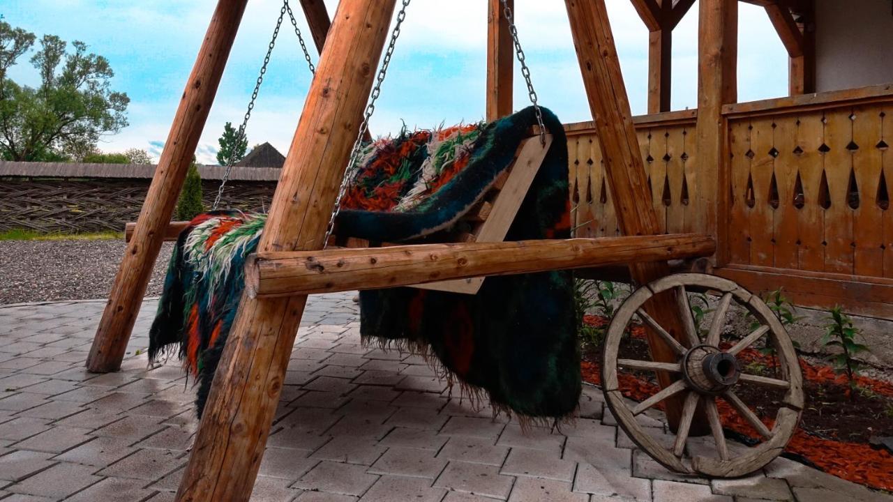 Acasa In Maramures Feresti Exteriér fotografie
